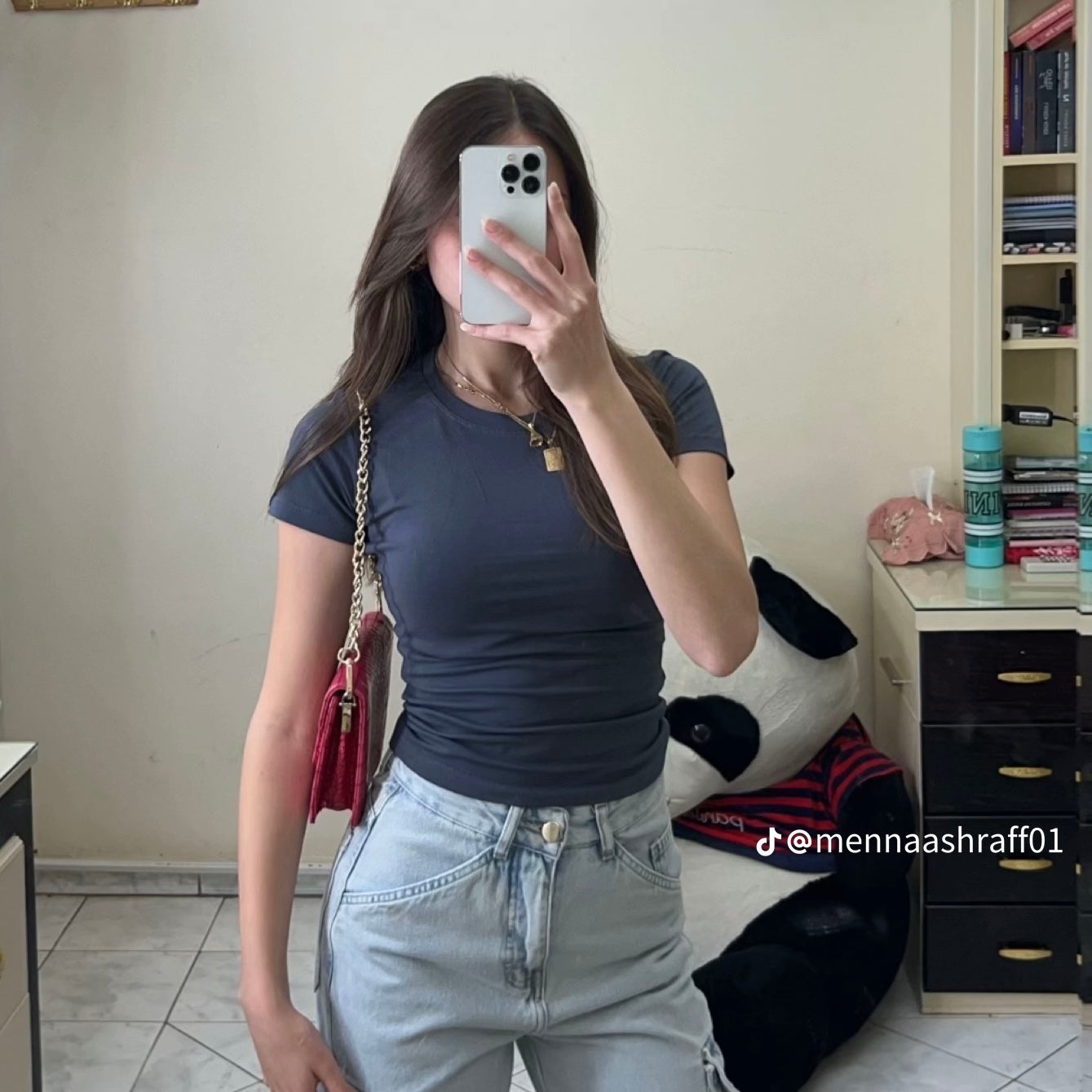 Short sleeves