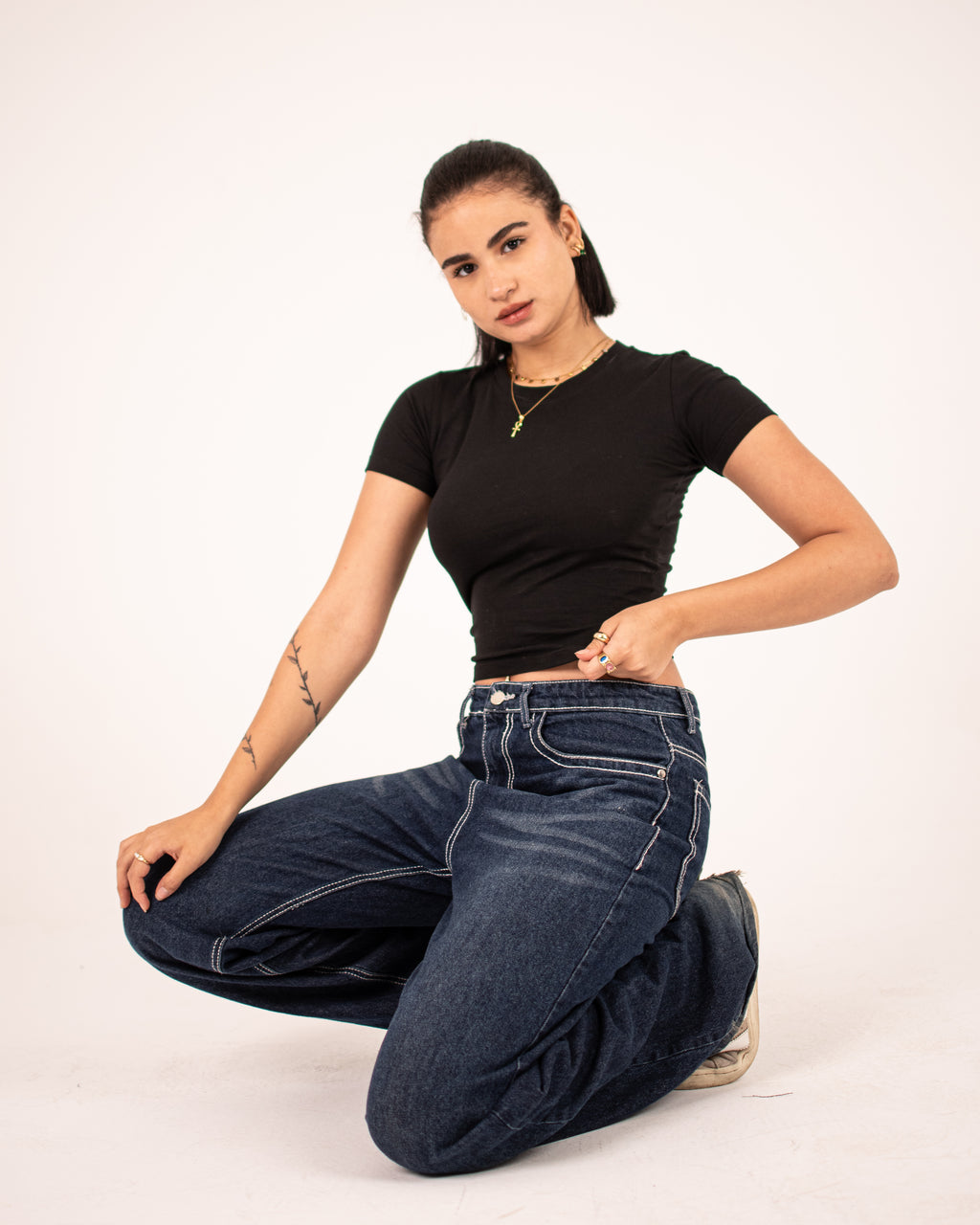 Black short sleeve
